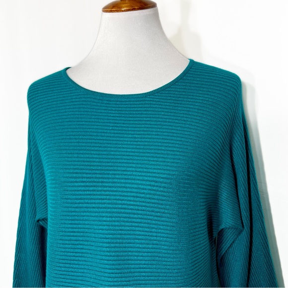 Chico’s Teal Ribbed Knit Raglan 3/4 Sleeve Dolman Pullover Tunic Sweater Top - Picture 2 of 9